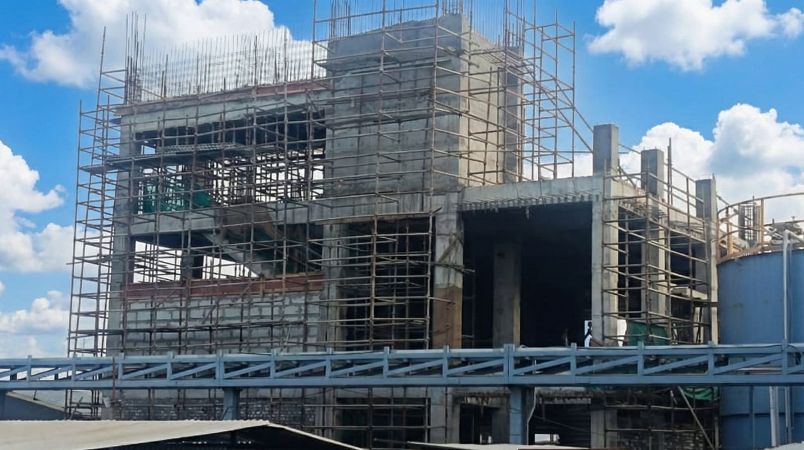 Scaffolding and access platforms at Pidilite, Shirwal